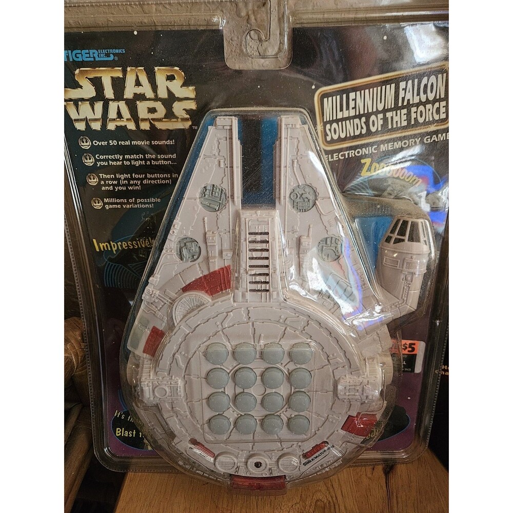 Tiger 1997 Star Wars Millenium Falcon Sounds Of The Force Electronic Memory Game